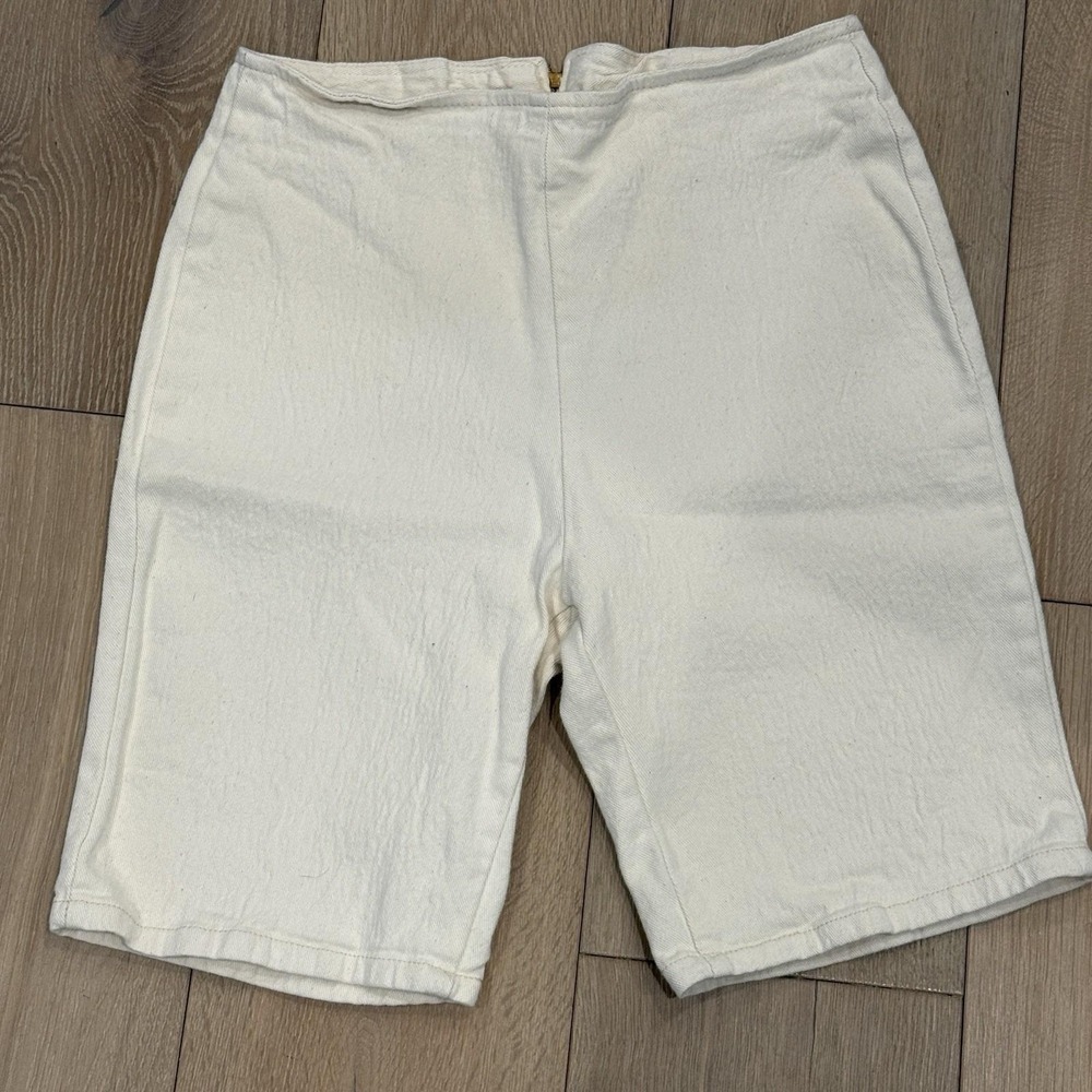 Vtg 90s Cotton JustUSA Ivory High Waist Shorts Back Zip Minimalist Classic Indie
